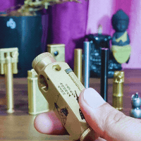 SmokeKing Hand-Carved Brass Kerosene Lighter – Vintage Trench-Style, Handcrafted Wukong Detailing, Refillable Oil Flame (Fuel Not Included) animation