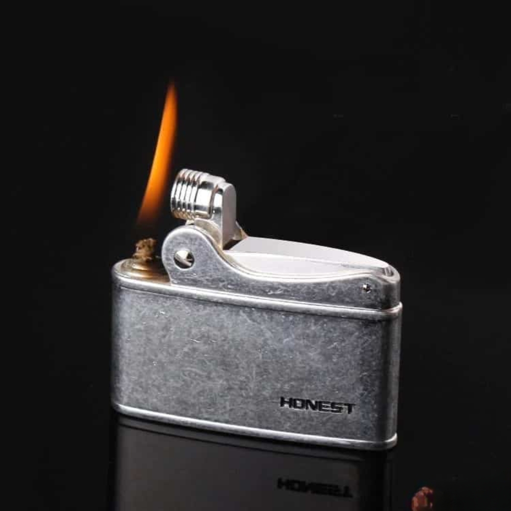 Honest Vintage Lighter View 1