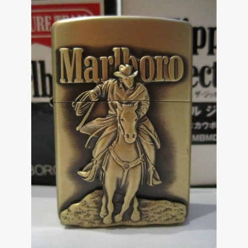 Cowboy Marlboro Gold Gas Lighter – Vintage Western Horse Rider Design, Refillable Metal Pocket Lighter